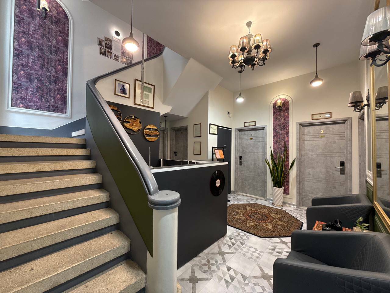 Santi Masiha Hotel Tehran, Tehran — photo 3