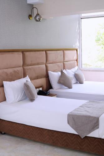 هتل پارادایس تهران فضای داخلی اتاق‌ها