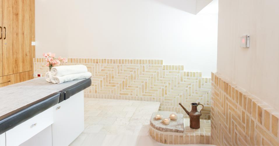 اقامتگاه سنتی سه سوک کاشان اسپا