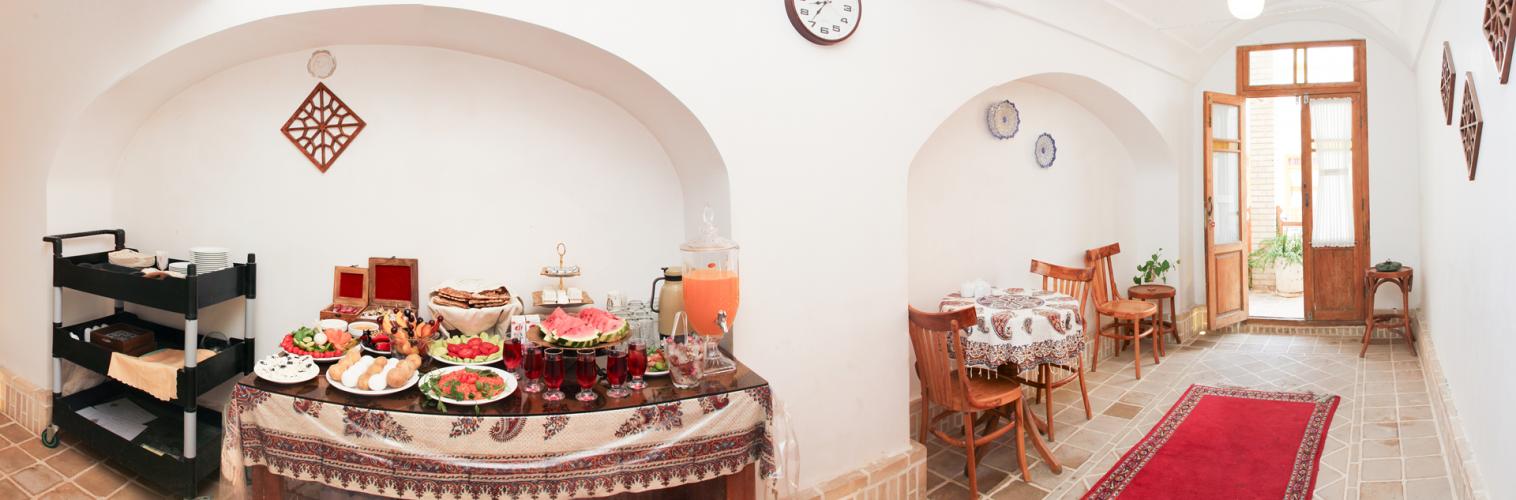 اقامتگاه سنتی سه سوک کاشان سالن صبحانه