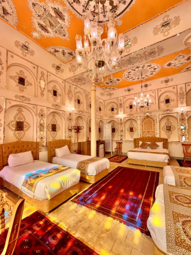 اقامتگاه سنتی عمارت خاتم اصفهان اقامتگاه سنتی عمارت خاتم اصفهان فضای داخلی اتاقها