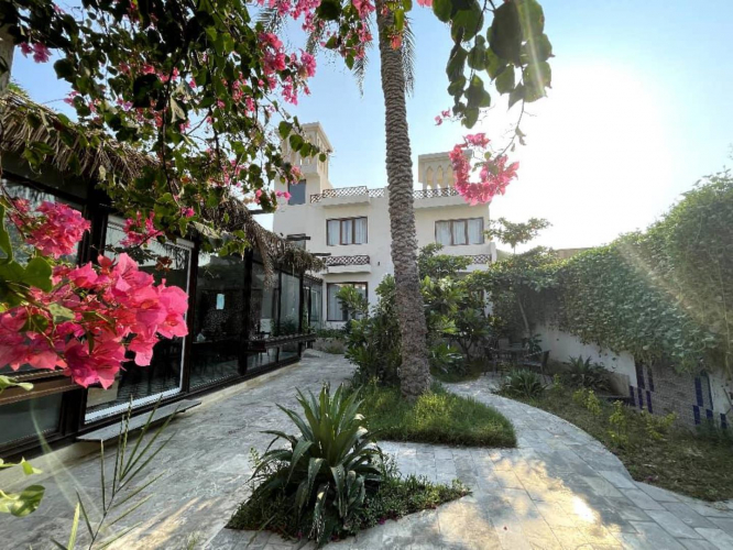 هتل کوت عسلویه نمای بیرونی