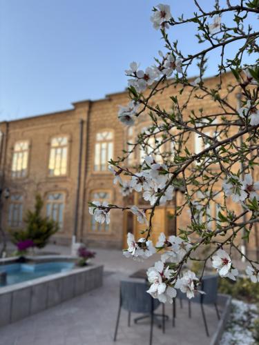 هتل سرخاب تبریز هتل سرخاب تبریز نمای بیرونی