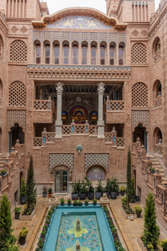 هتل یوتاب شیراز نمای بیرونی