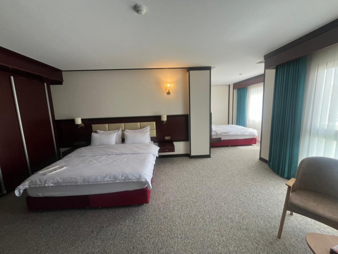 هتل ژین پالاس سنندج فضای داخلی اتاق‌ها