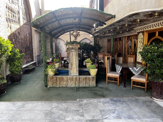 هتل صفوی اصفهان فضای محوطه