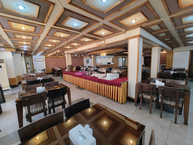 هتل پارسیان کیش رستوران