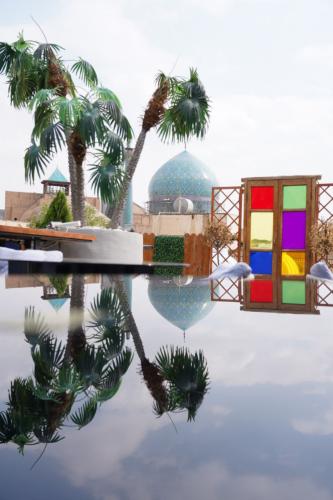 هتل آپارتمان پارتیکان اصفهان فضای محوطه