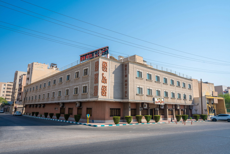 هتل اکسین اهواز نمای بیرونی