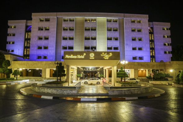 هتل پردیسان مشهد نمای بیرونی