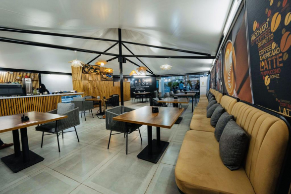 هتل پارادایس تهران محوطه بیرونی هتل پارادایس تهران محوطه بیرونی