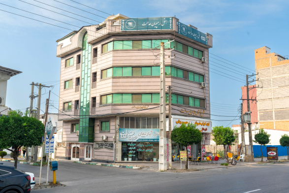 هتل آپارتمان رهپویان عدالت محمودآباد نمای بیرونی