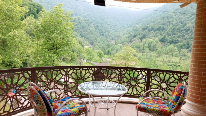 خانه مسافر آزاد منش ماسال فضای داخلی