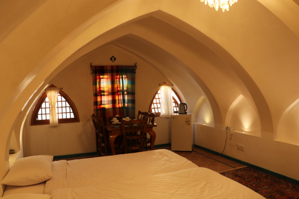 خانه مسافر نفیس کاشان اتاق فیروزه خانه مسافر نفیس کاشان اتاق فیروزه