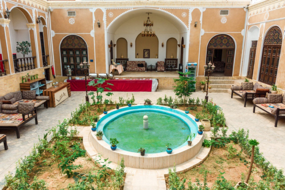 هتل سنتی رز یزد فضای داخلی هتل