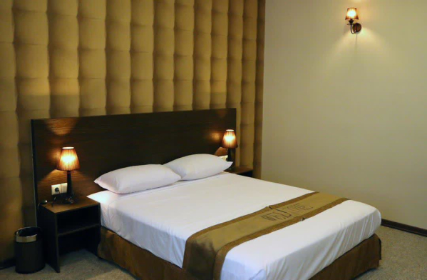 هتل فراز مشهد فضای داخلی اتاق‌ها