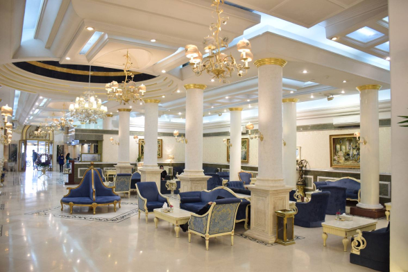 هتل بین المللی قصر مشهد لابی