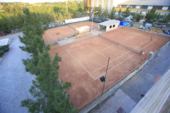 هتل ثامن 1 مشهد محوطه