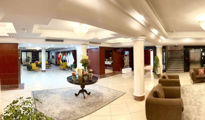 هتل ثامن 1 مشهد لابی