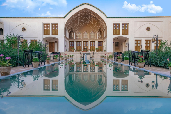 اقامتگاه سنتی سرای کاسیان کاشان نمای بیرون اقامتگاه اقامتگاه سنتی سرای کاسیان کاشان نمای بیرون اقامتگاه