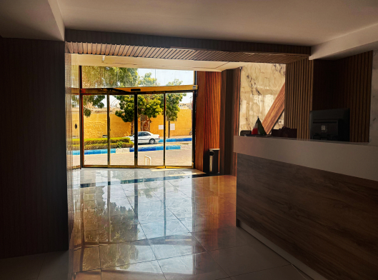 هتل آپارتمان کاوان قشم نمای داخلی لابی