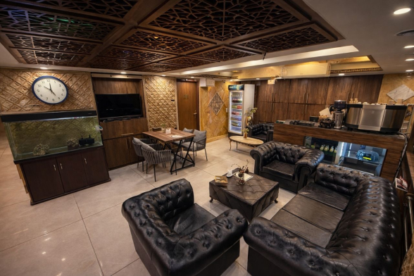 هتل آپارتمان پارس تهران لابی