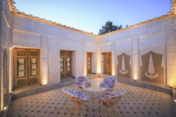 اقامتگاه سنتی کاخ سرهنگ اصفهان فضای داخلی اقامتگاه اقامتگاه سنتی کاخ سرهنگ اصفهان فضای داخلی اقامتگاه