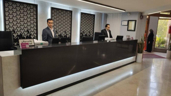 هتل پارسیان شیراز پذیرش