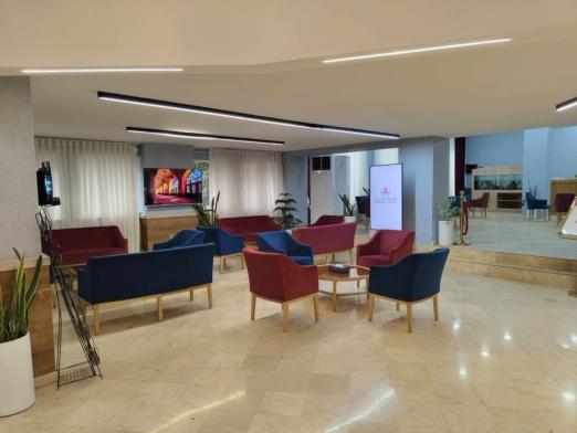 هتل پارسیان شیراز لابی