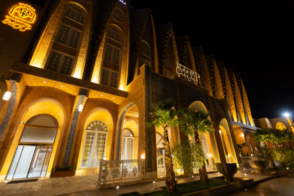 هتل مجلل چهار باغ اصفهان نمای بیرونی