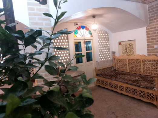 خانه مسافر چهارباغ کاشان فضای محوطه