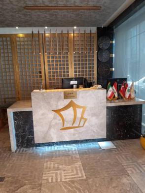 هتل ستاره زرین قم لابی