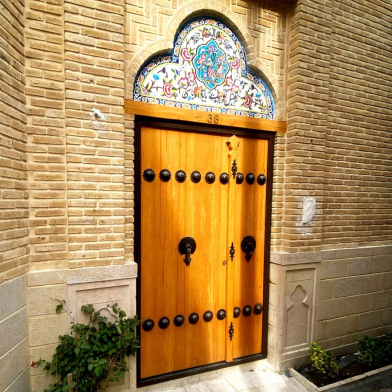 اقامتگاه سنتی بابا باشی شیراز نمای بیرونی