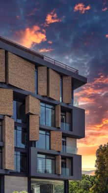 هتل رونیاس شیراز نمای بیرونی