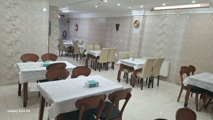 خانه مسافر کرامت مشهد فضای داخلی