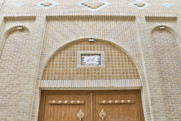 اقامتگاه سنتی جیران کرمانشاه نمای بیرونی اقامتگاه سنتی جیران کرمانشاه نمای بیرونی
