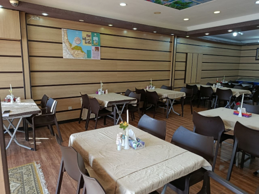 هتل آرام فومن محوطه داخلی