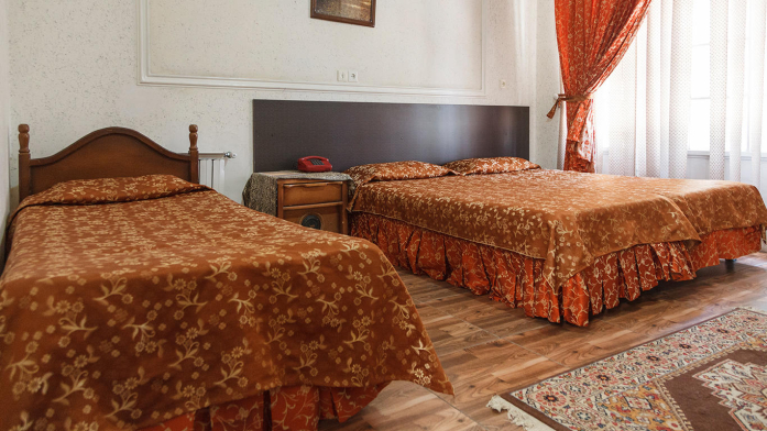 هتل اطلس یزد اتاق سه تخته 2