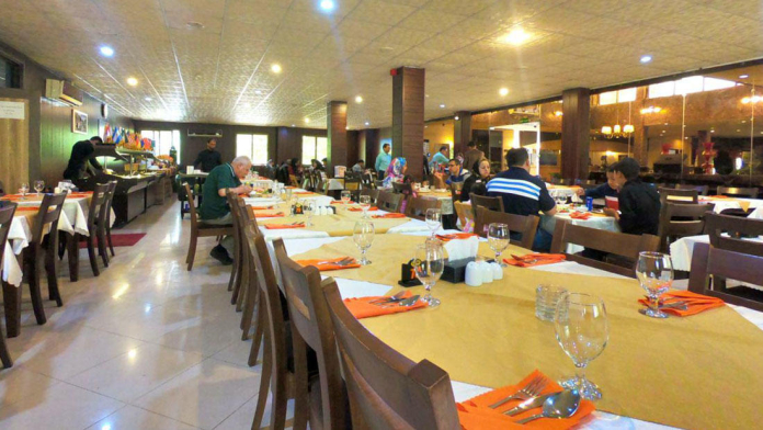 هتل آبادگران کیش رستوران هتل آبادگران کیش رستوران