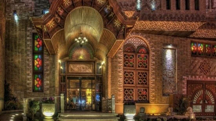 هتل کریم خان شیراز نمای بیرونی 2 هتل کریم خان شیراز نمای بیرونی 2