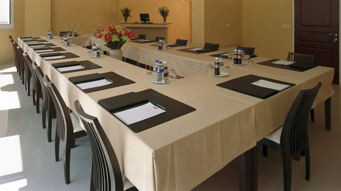 هتل آپارتمان مدیا تهران سالن کنفرانس هتل آپارتمان مدیا تهران سالن کنفرانس