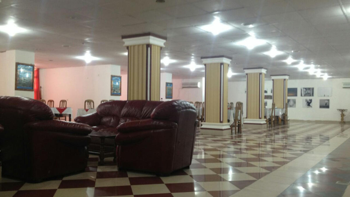 هتل دیپلمات بندر لنگه لابی 1