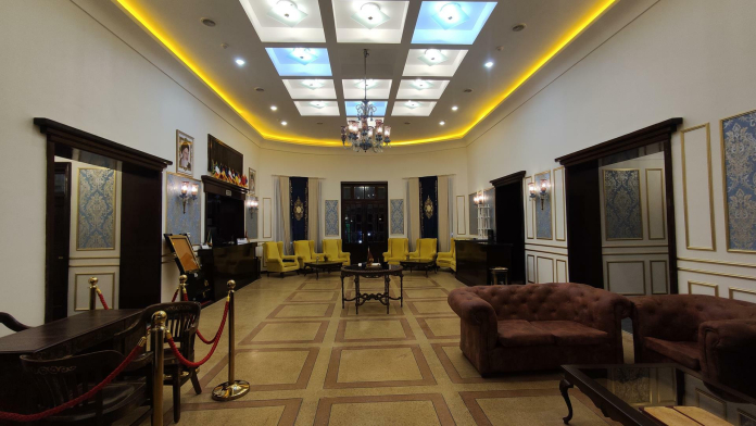 هتل آپادانا تخت جمشید مرودشت لابی هتل آپادانا تخت جمشید مرودشت لابی