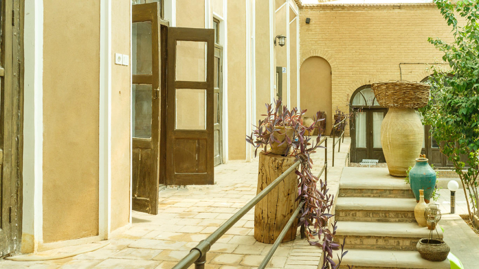 اقامتگاه بوم‌گردی بادگیر یزد فضای داخلی اقامتگاه 4