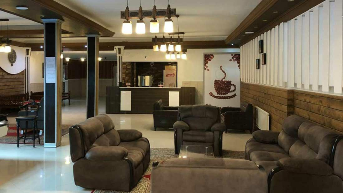 هتل عطر سیب سیرجان لابی