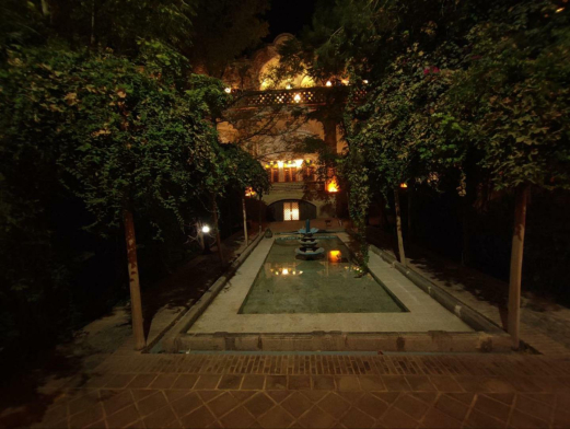 اقامتگاه سنتی خادمی کاشان فضای داخلی اقامتگاه 3 اقامتگاه سنتی خادمی کاشان فضای داخلی اقامتگاه 3