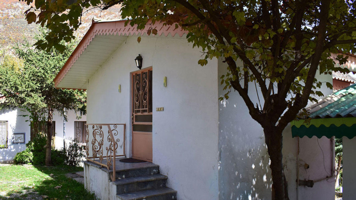 متل جواهر رامسر فضای بیرونی متل 2 متل جواهر رامسر فضای بیرونی متل 2