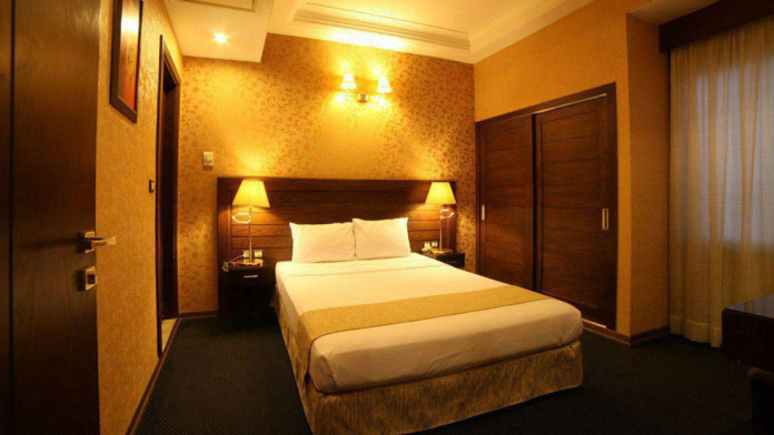 هتل توحید نوین مشهد اتاق دو تخته دابل