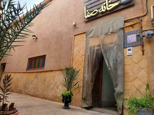 اقامتگاه بومگردی خانه صفا یزد نمای بیرونی 2 اقامتگاه بومگردی خانه صفا یزد نمای بیرونی 2