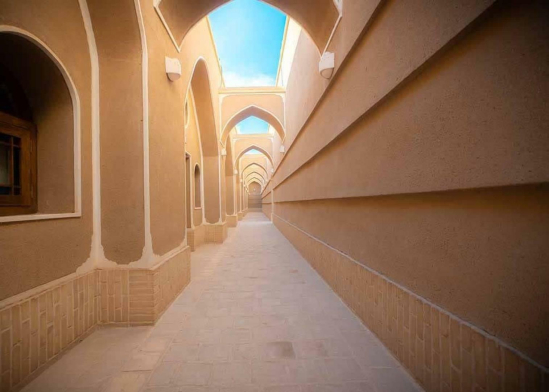 اقامتگاه سنتی قلعه وزیر میبد نمای بیرونی 4 اقامتگاه سنتی قلعه وزیر میبد نمای بیرونی 4